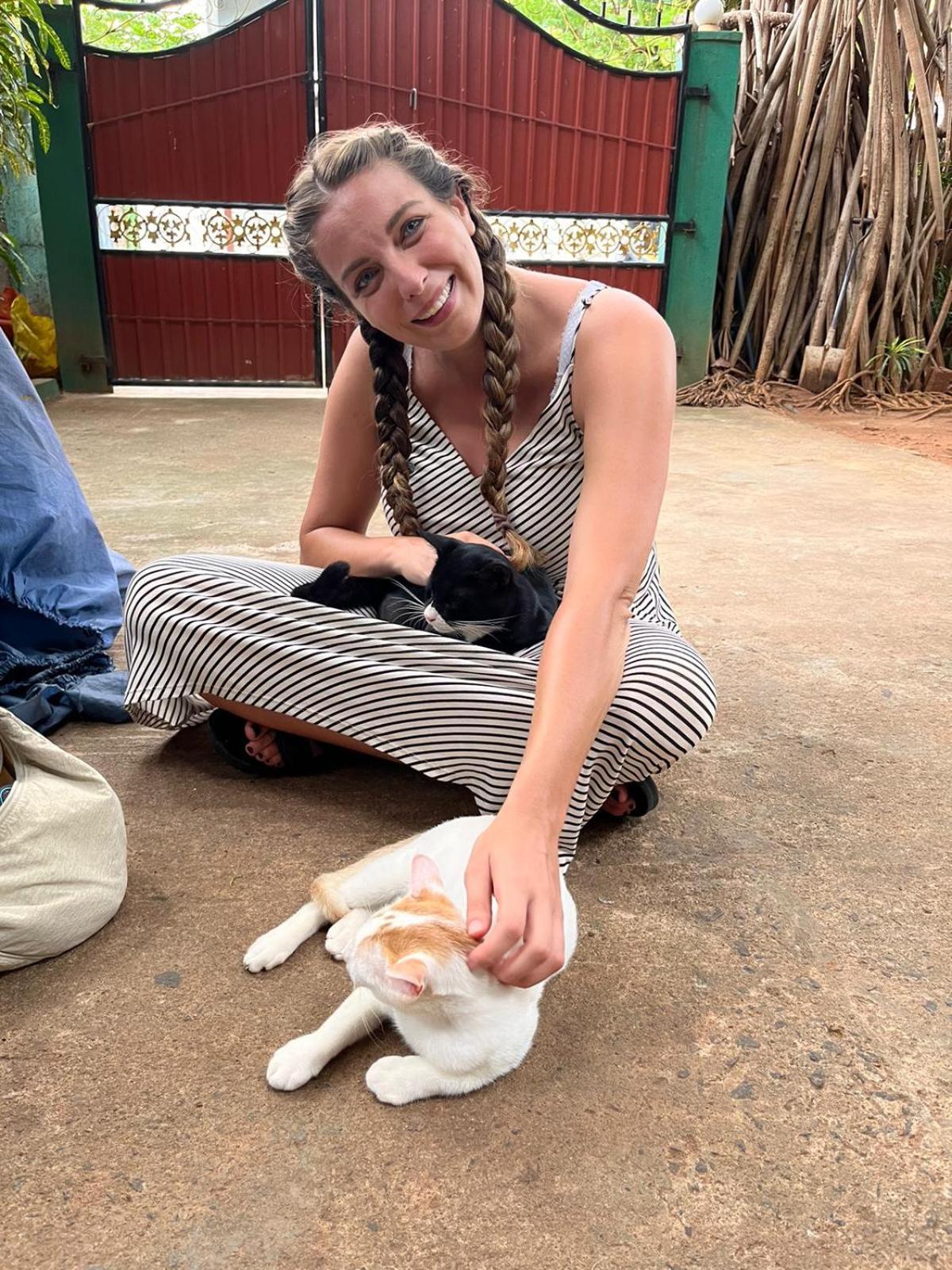 Alass Ga For Pets Lovers Trincomalee Exterior foto