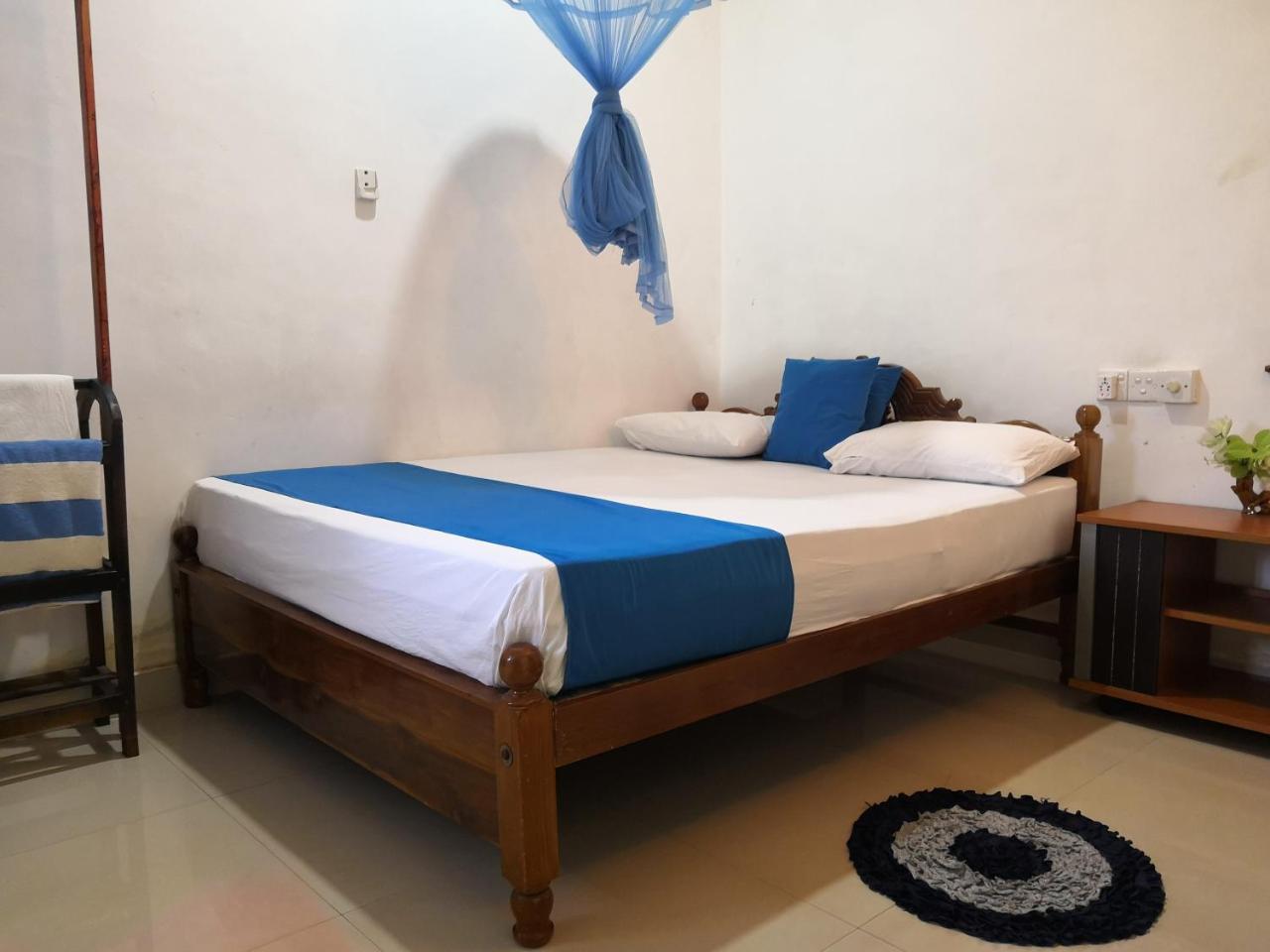 Alass Ga For Pets Lovers Trincomalee Exterior foto